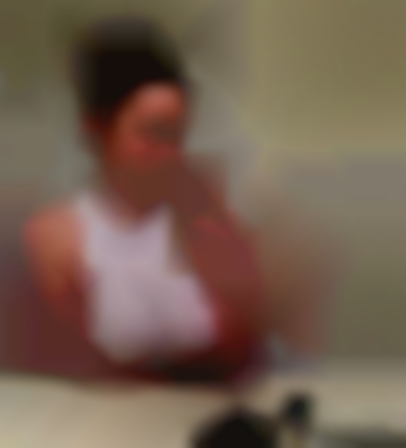 Girlspissing seeking and women fisting from Peoria.